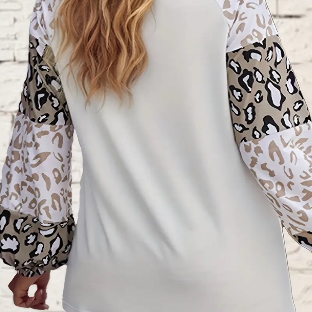 Stylish Women's Leopard Print Sleeve Top - Picture 2 of 5